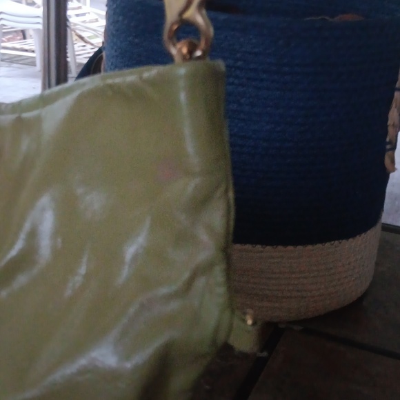 TORY BURCH OLIVE LEATHER THREE WAY HANDBAG - Picture 12 of 16